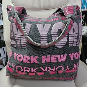 Trendy Gray and Pink New York Tote